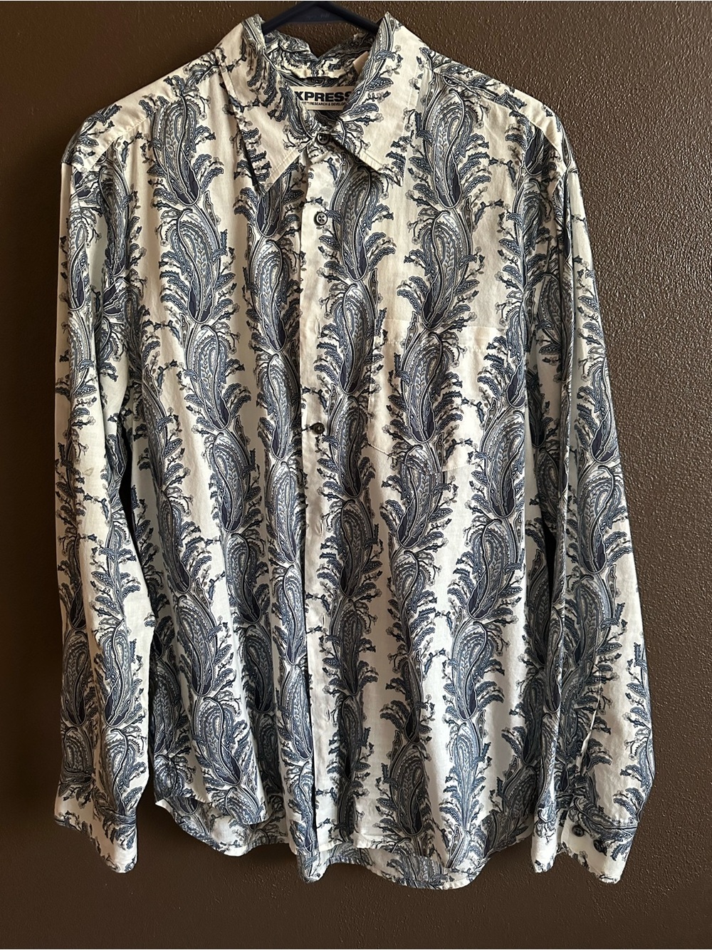 Express Men's White and Navy Paisley Button-Down Shirt